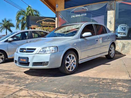 CHEVROLET ASTRA 2.0 MPFI ADVANTAGE 8V FLEX 4P MANUAL